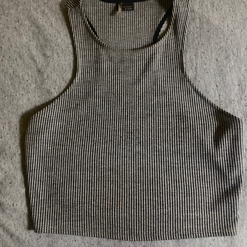 Urban Outfitters Tank top crop top